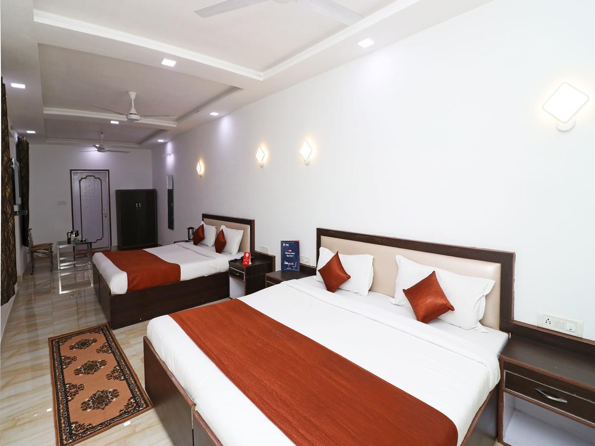 Oyo 11526 Hotel Apollo Agra  Ngoại thất bức ảnh